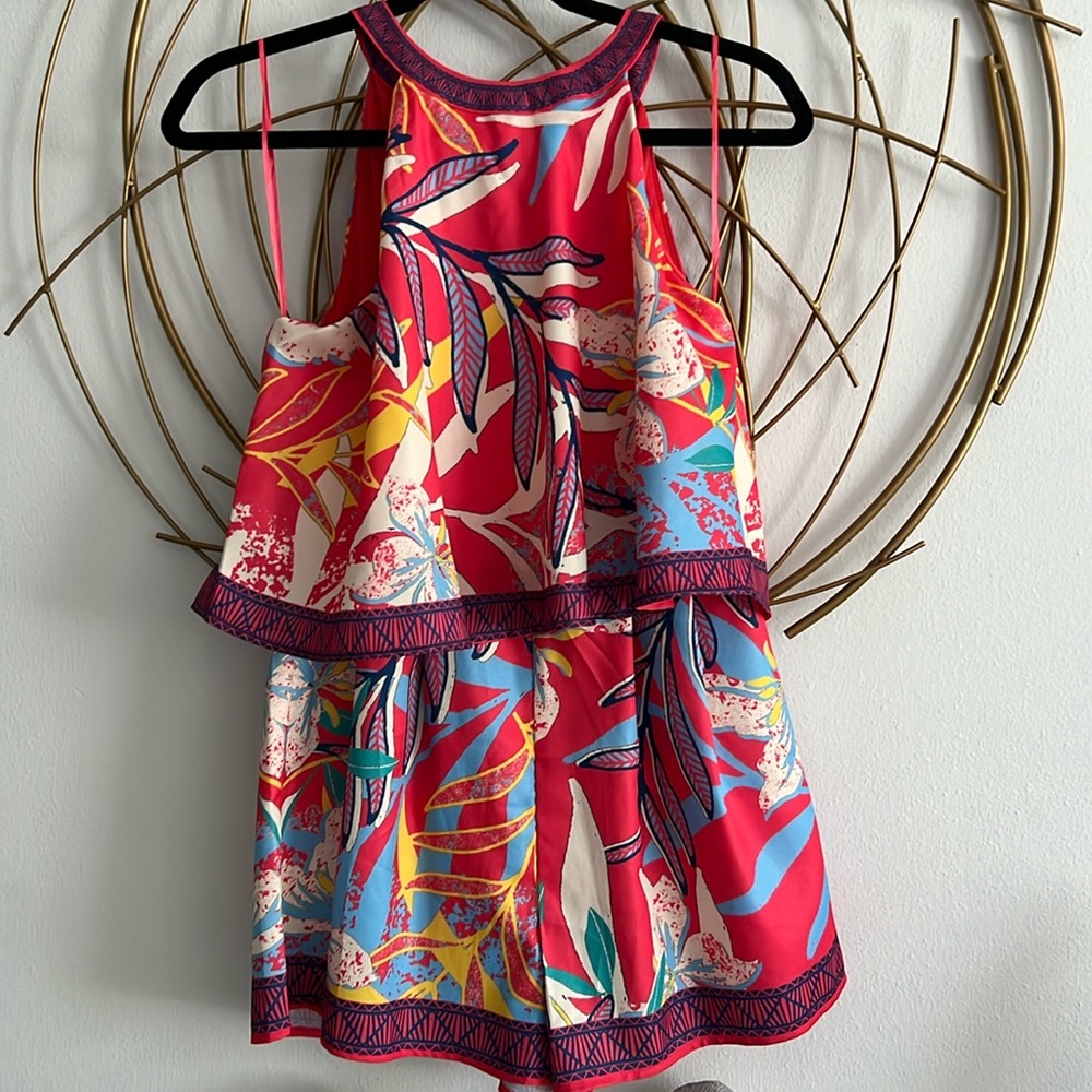 NWT flying tomato romper in small